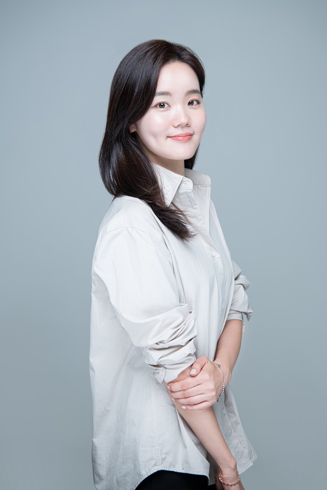 Sukyoung Kim